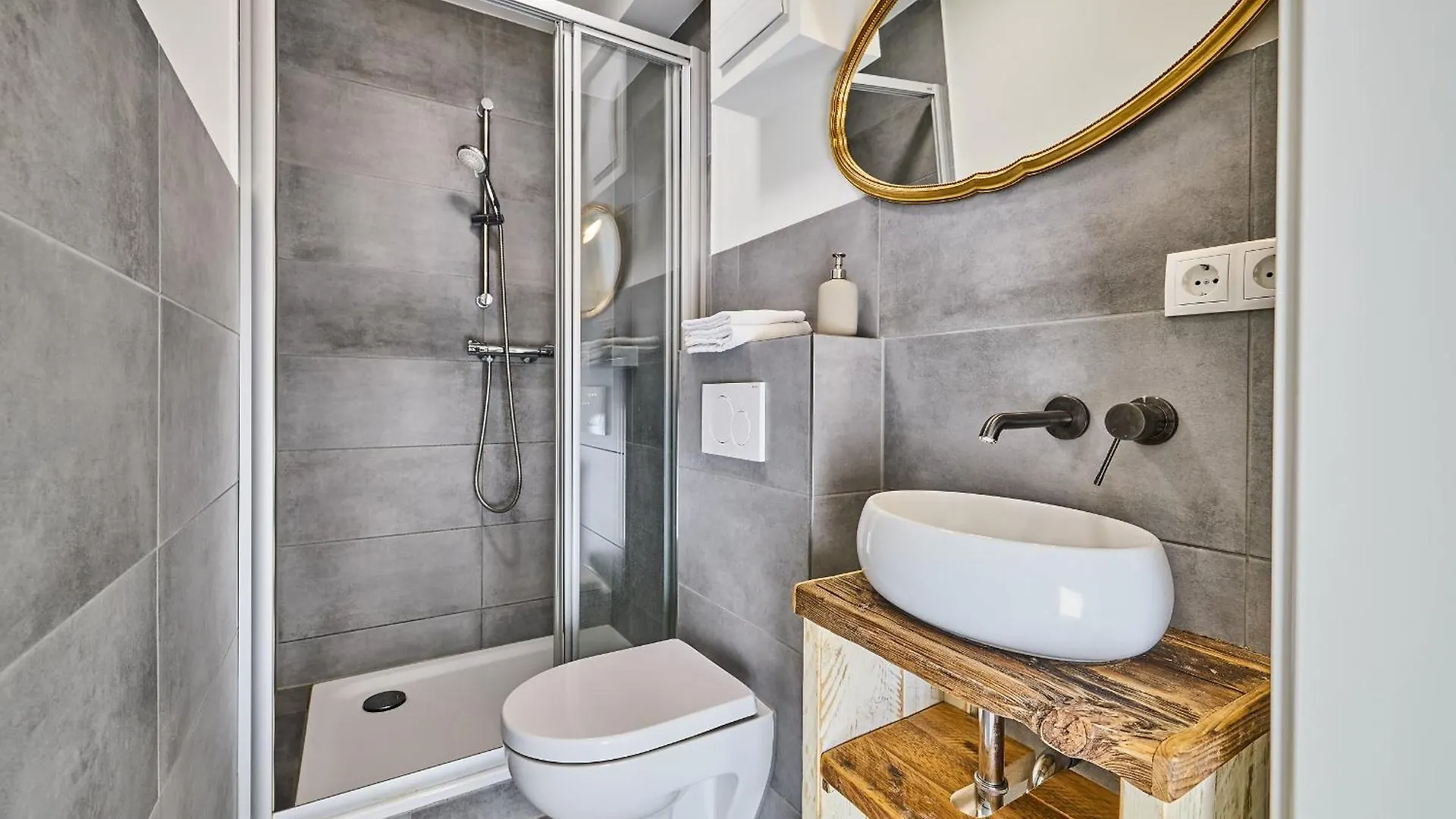 Midtown Boardinghouse - Martin-Luther-King-Platz Hamburg Aparthotel