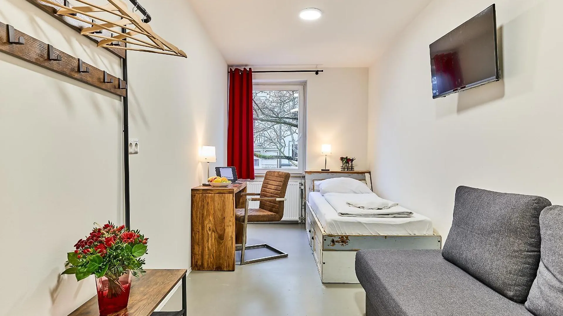 Midtown Boardinghouse - Martin-Luther-King-Platz Hamburg 0*,  Germany